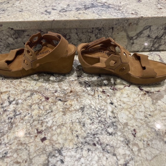 Pedro Garcia Fermina Honeycomb Wedge in Brown, Size 37.5/7.5 US - Picture 4 of 12